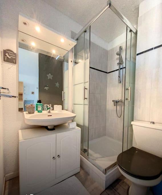 Appartement Le Barcares Avec Vue Sur Mer De Type T2 Location Arrivee A Partir De 15H Depart Maximum A 11H Location Du Samedi Au Samedi Juillet Et Aout المظهر الخارجي الصورة