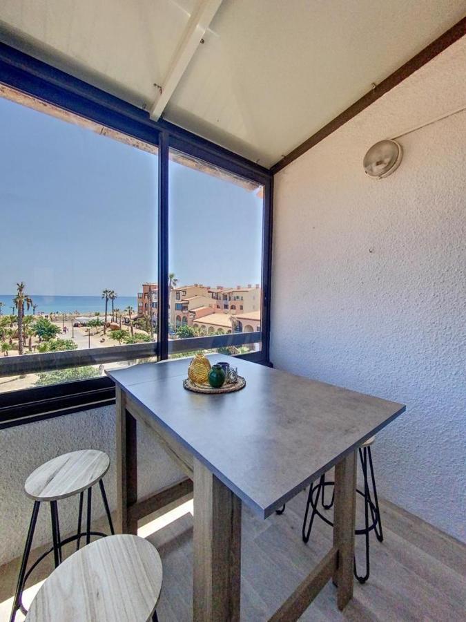 Appartement Le Barcares Avec Vue Sur Mer De Type T2 Location Arrivee A Partir De 15H Depart Maximum A 11H Location Du Samedi Au Samedi Juillet Et Aout المظهر الخارجي الصورة